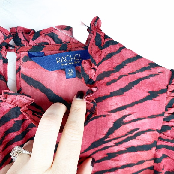 NWT RACHEL Roy October Redwood Red Zebra Ruffle Puffy Sleeve Blouse XS - Picture 7 of 7